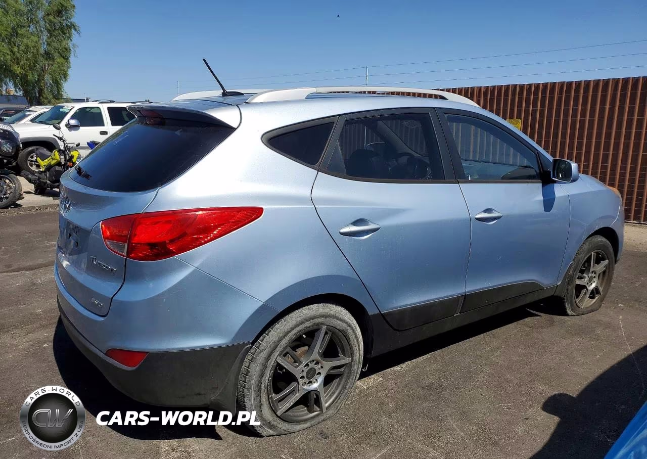 2011 Hyundai Tucson Gls VIN:KM8JUCAC1BU226557 - 3