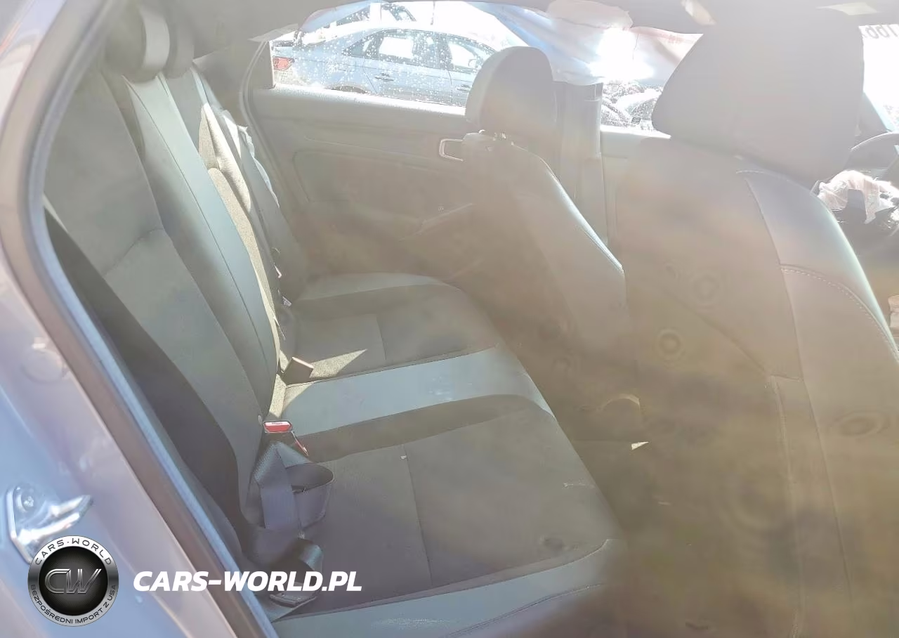 2025 Honda Civic Sport VIN:19XFL2H80SE014496 - 10