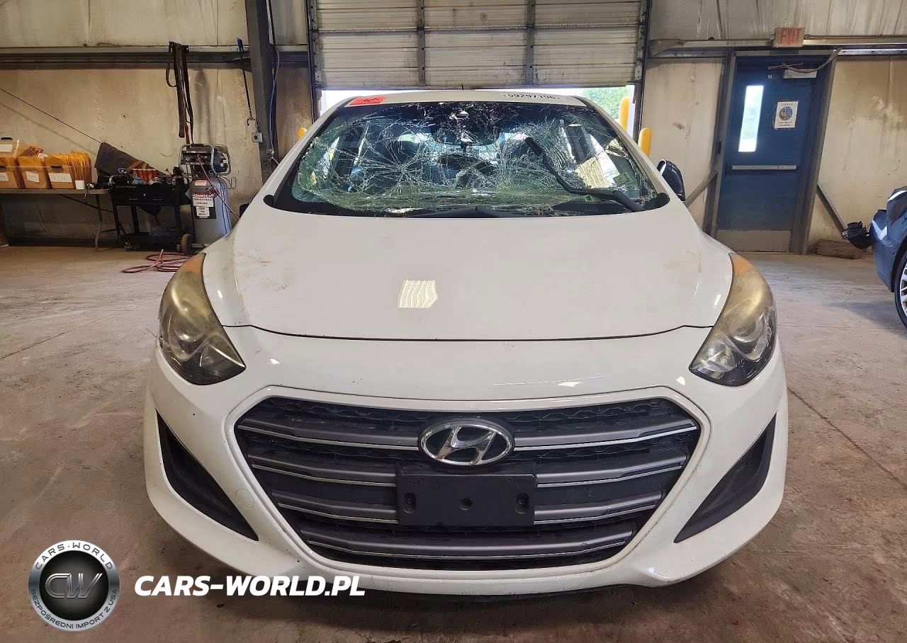 2017 Hyundai Elantra Gt Base VIN:KMHD35LHXHU373067 - 5