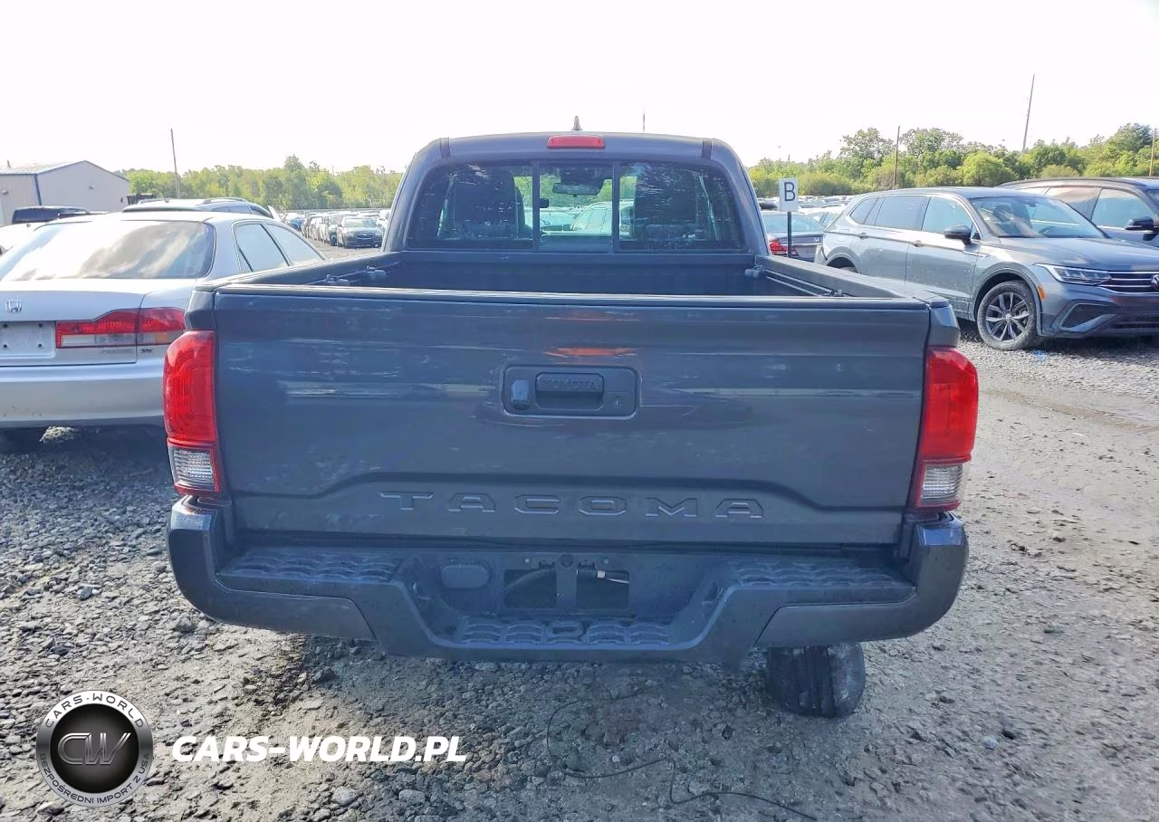2018 Toyota Tacoma Sr VIN:5TFSX5ENXJX061483 - 6
