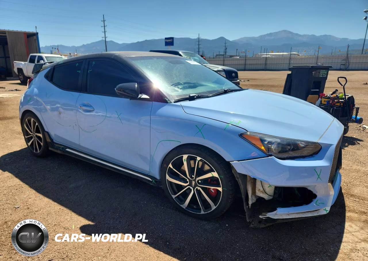 2019 Hyundai Veloster N Base VIN:KMHT36AHXKU003118 - 4