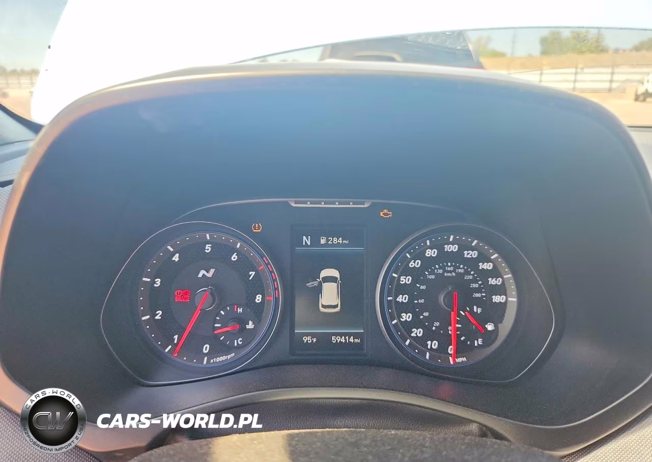2019 Hyundai Veloster N Base VIN:KMHT36AHXKU003118 - 9