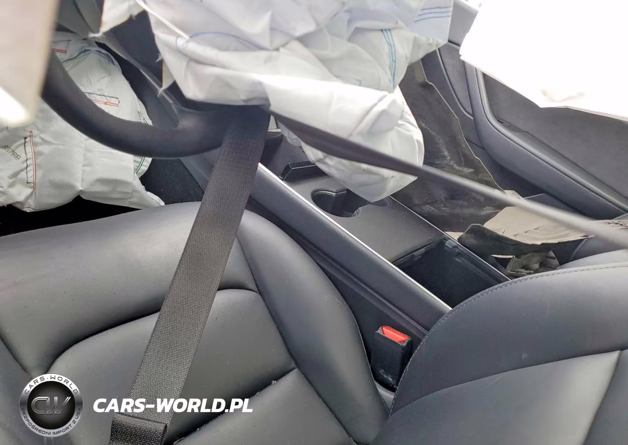 2021 Tesla Model Y VIN:5YJYGDEE9MF098009 - 8