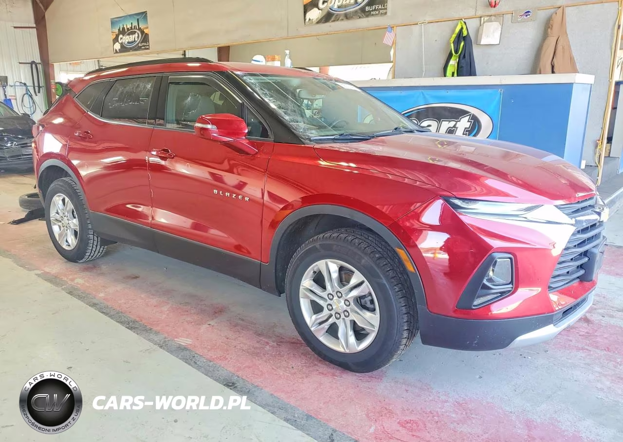 2021 Chevrolet Blazer 2Lt VIN:3GNKBHR4XMS510689 - 4