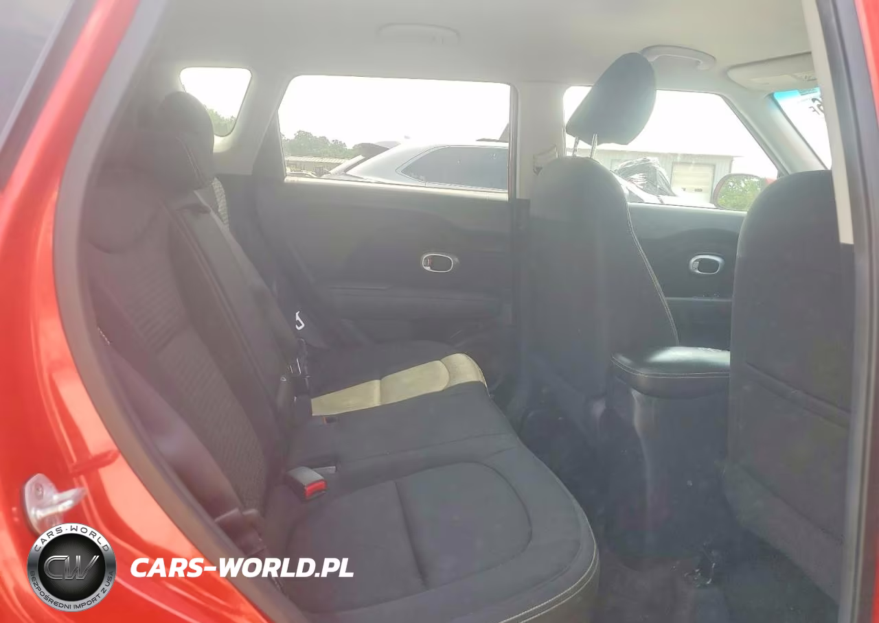 2015 Kia Soul + VIN:KNDJP3A59F7784187 - 10