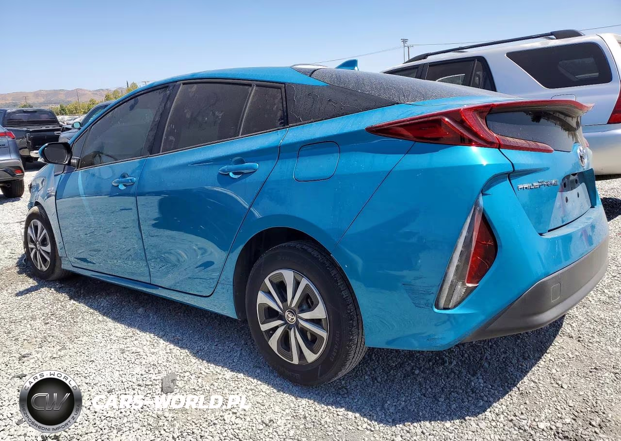 2018 Toyota Prius Prime Premium VIN:JTDKARFP7J3077351 - 2