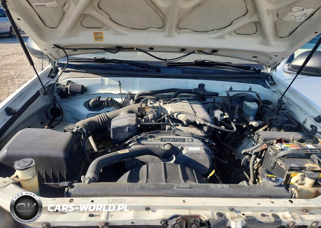2000 Toyota Tundra Base VIN:5TBJN3216YS069869 - 11