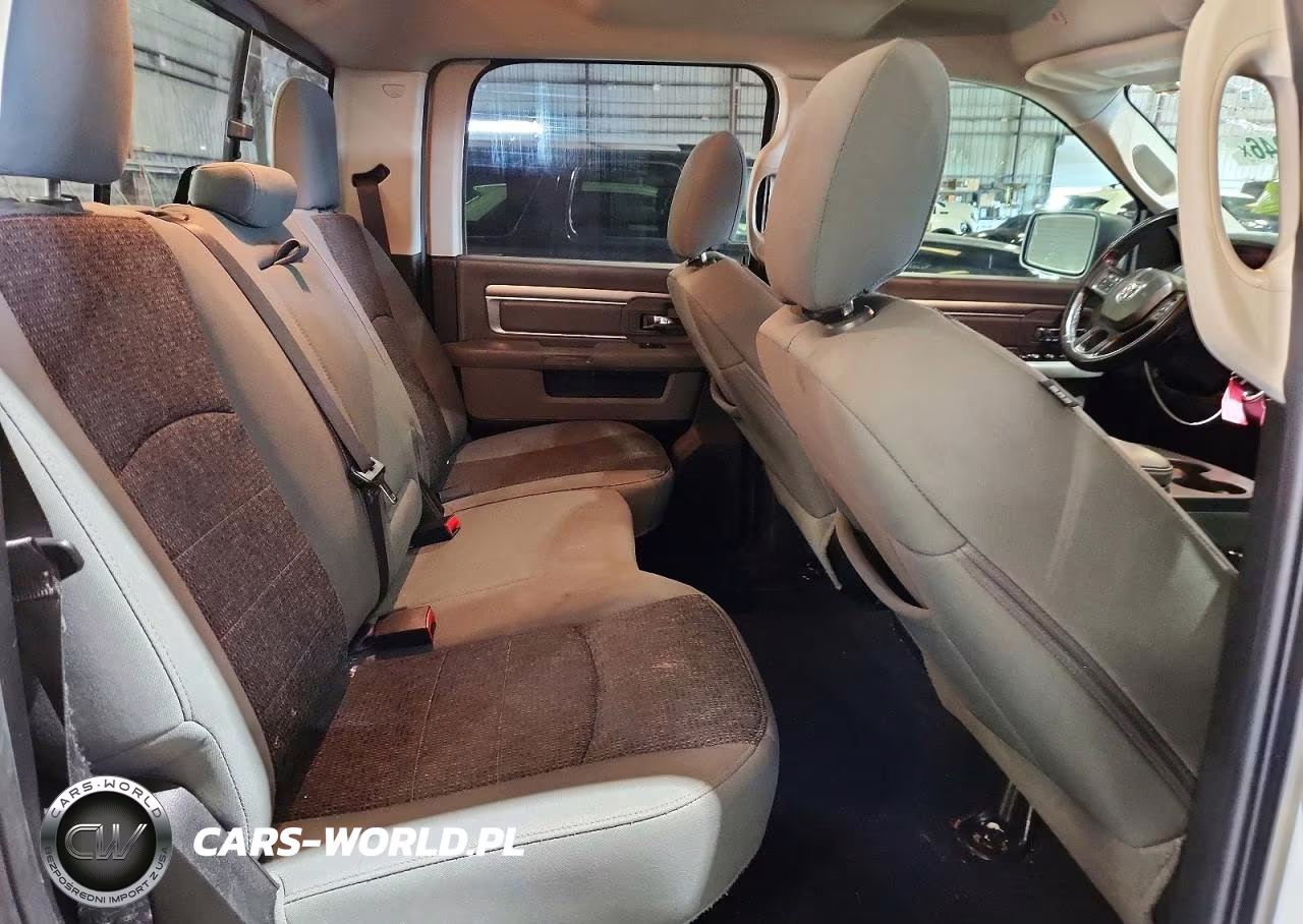 2019 Ram 1500 Classic Slt VIN:1C6RR7LG6KS592792 - 10