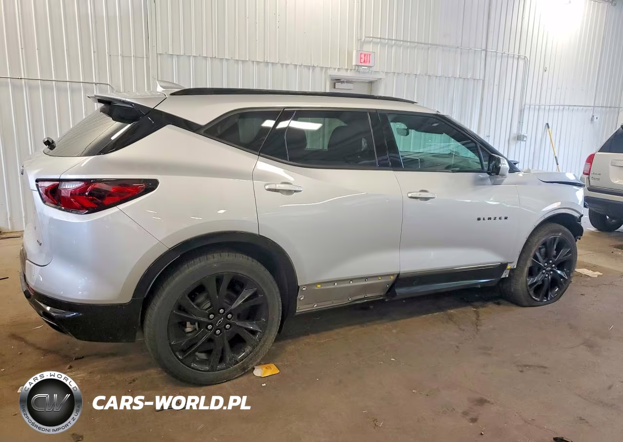 2021 Chevrolet Blazer Rs VIN:3GNKBKRS6MS506117 - 3