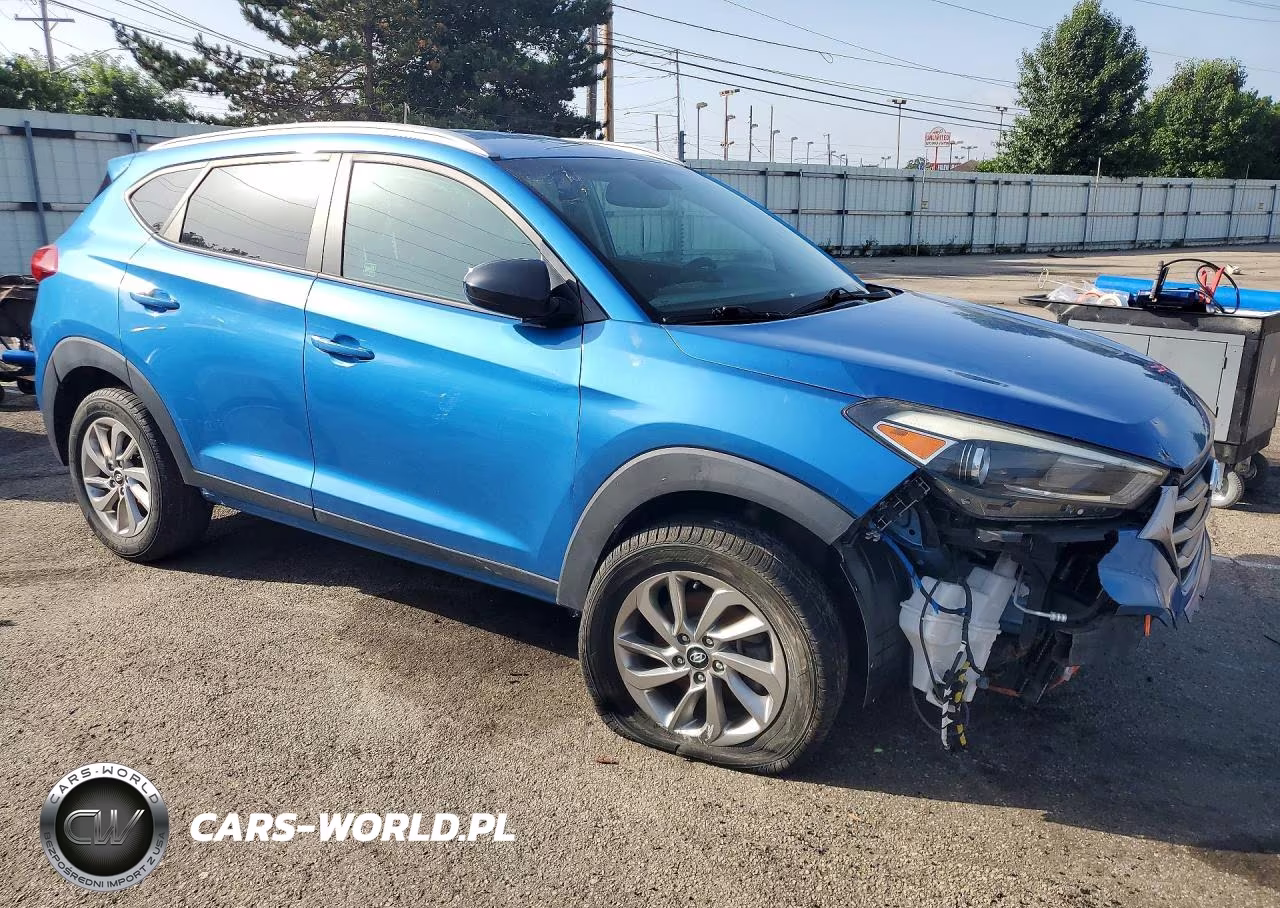 2017 Hyundai Tucson Limited VIN:KM8J3CA44HU303104 - 4