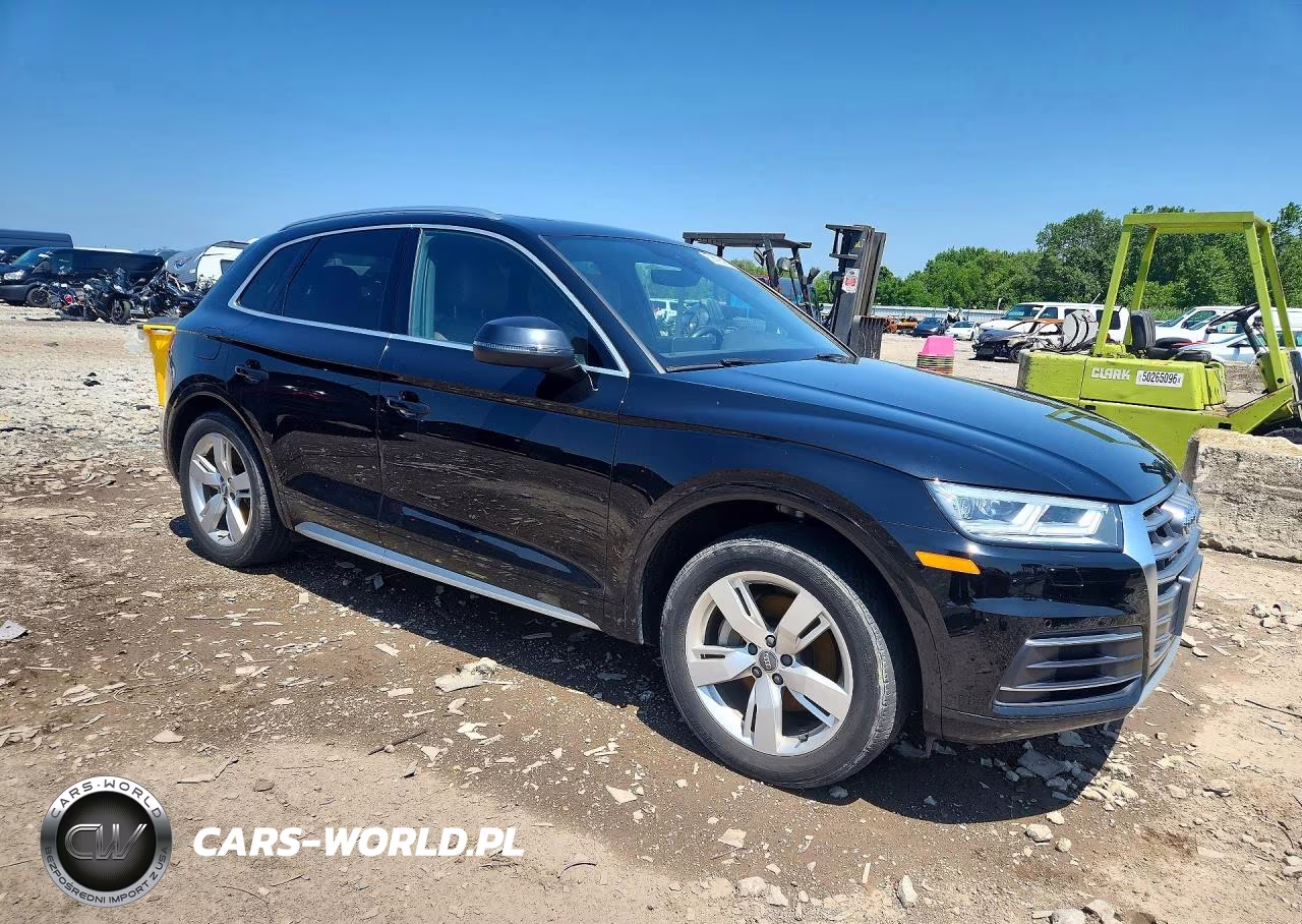 2018 Audi Q5 Premium Plus VIN:WA1BNAFY3J2022765 - 4