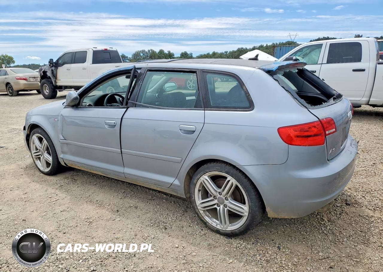 2013 Audi A3 2.0T Premium VIN:WAUMFAFM3DA028887 - 2