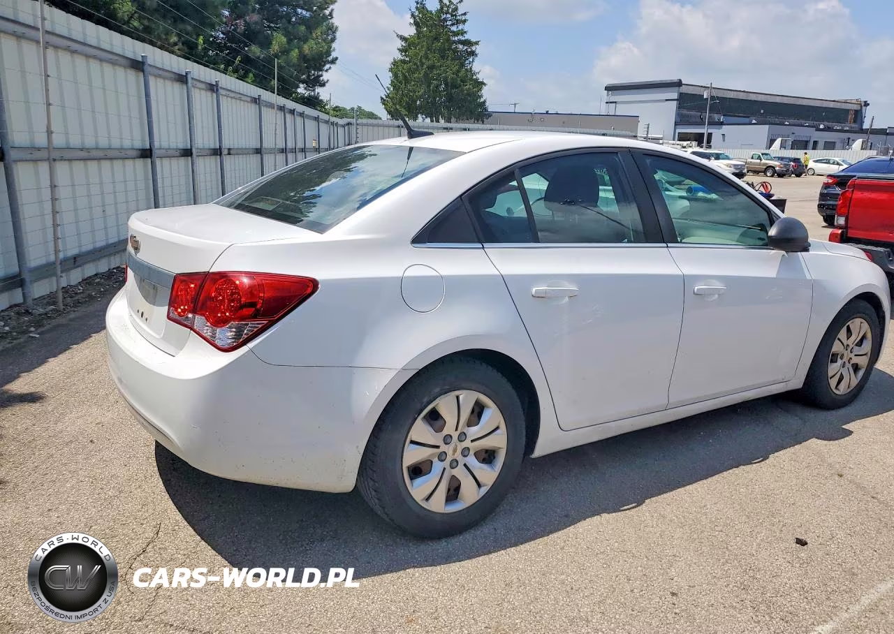 2012 Chevrolet Cruze Ls VIN:1G1PC5SH4C7299891 - 3