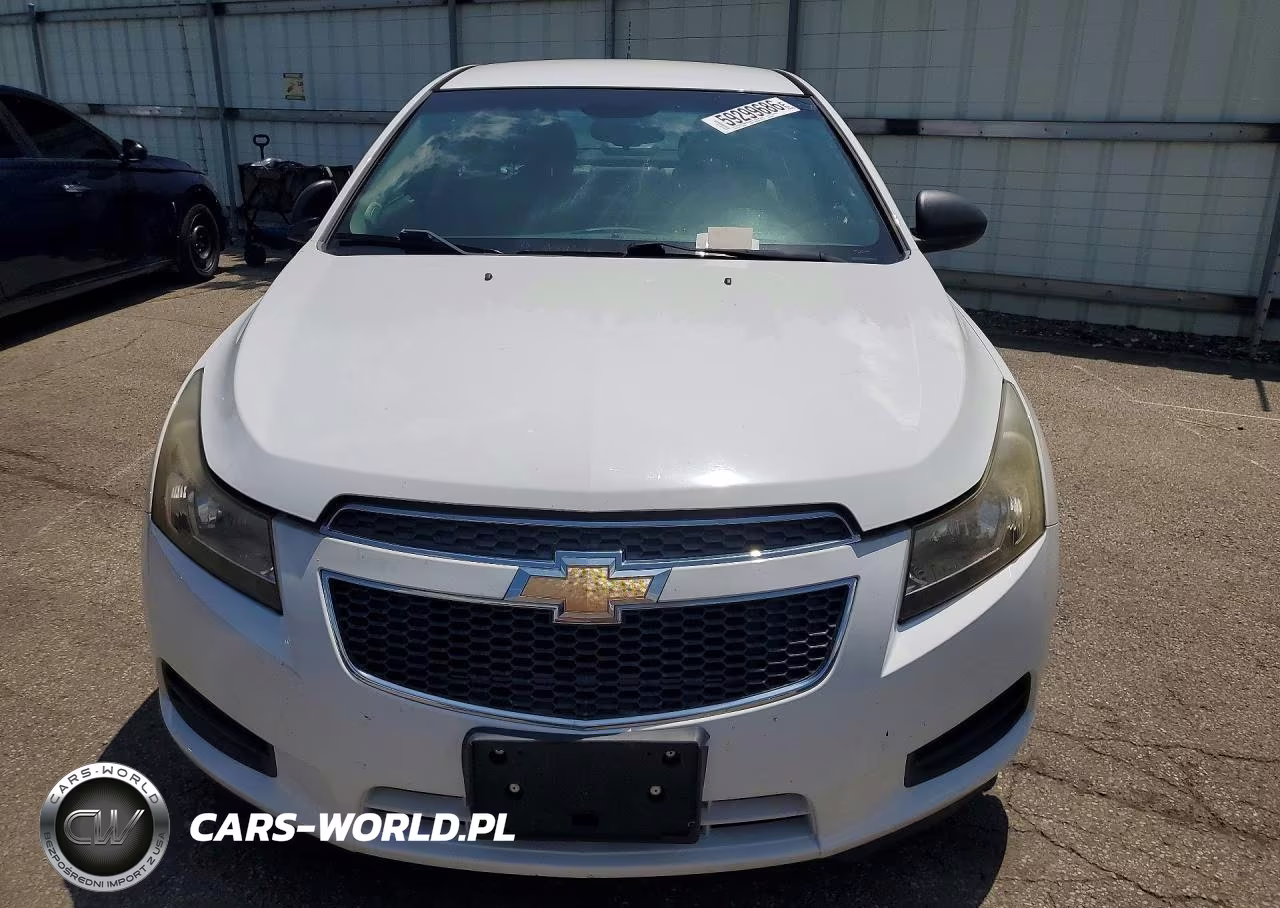 2012 Chevrolet Cruze Ls VIN:1G1PC5SH4C7299891 - 5