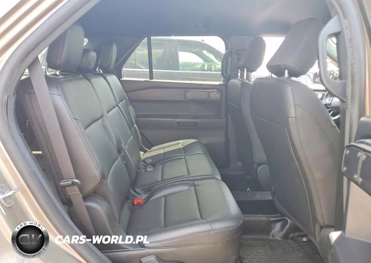 2021 Ford Explorer Police Interceptor VIN:1FM5K8AB9MGC31132 - 11