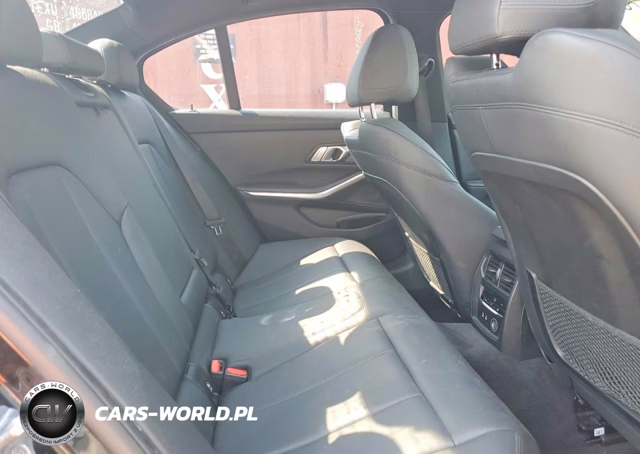 2019 BMW 330I VIN:WBA5R1C5XKAK06901 - 10
