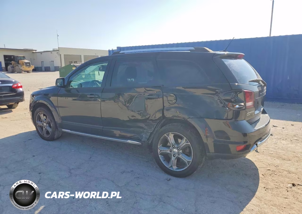 2017 Dodge Journey Crossroad VIN:3C4PDDGG1HT582945 - 2