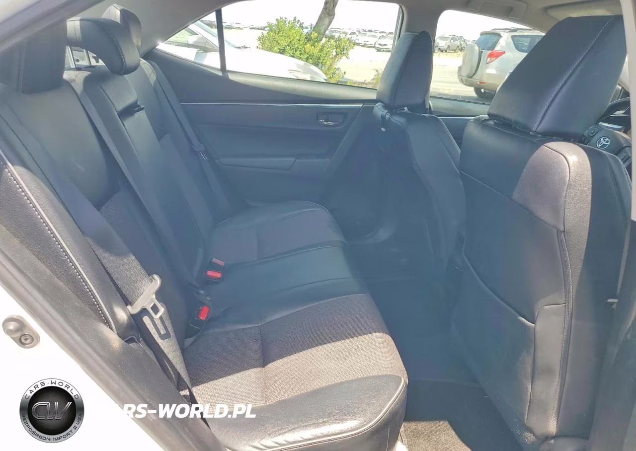 2015 Toyota Corolla S VIN:5YFBURHE1FP318287 - 10