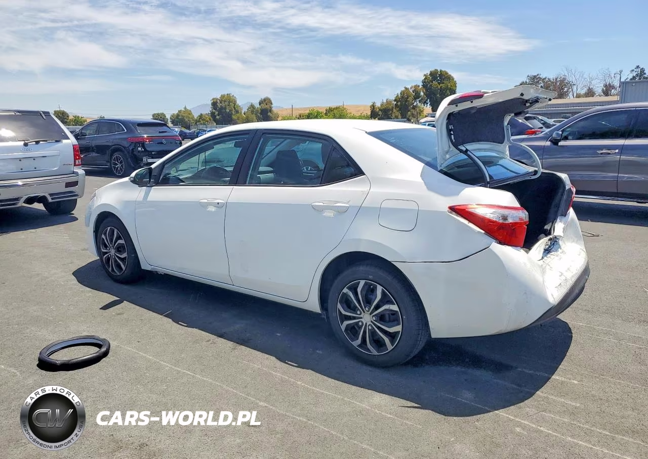 2015 Toyota Corolla S VIN:5YFBURHE1FP318287 - 2