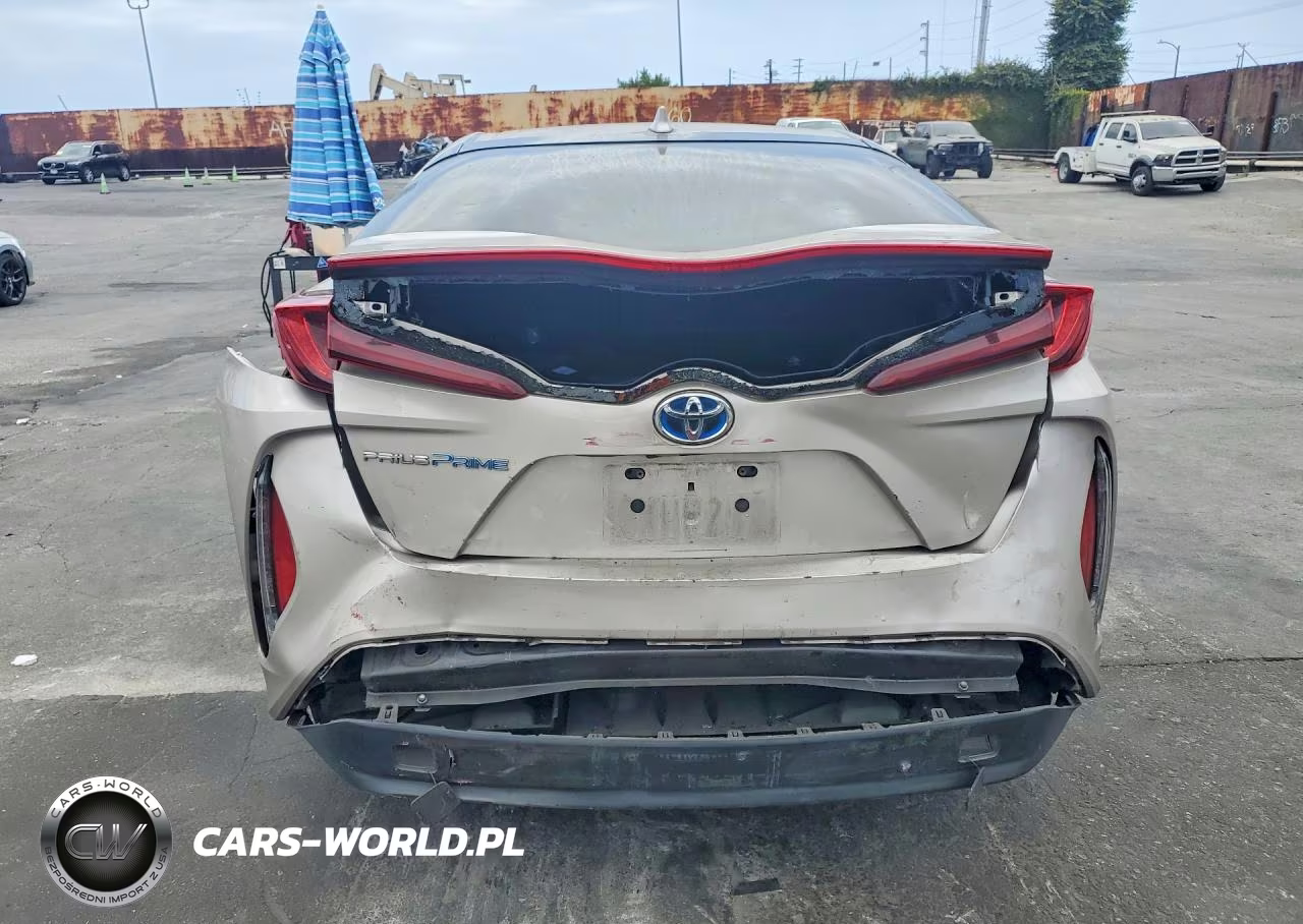 2019 Toyota Prius Prime Plus VIN:JTDKARFP8K3108494 - 6