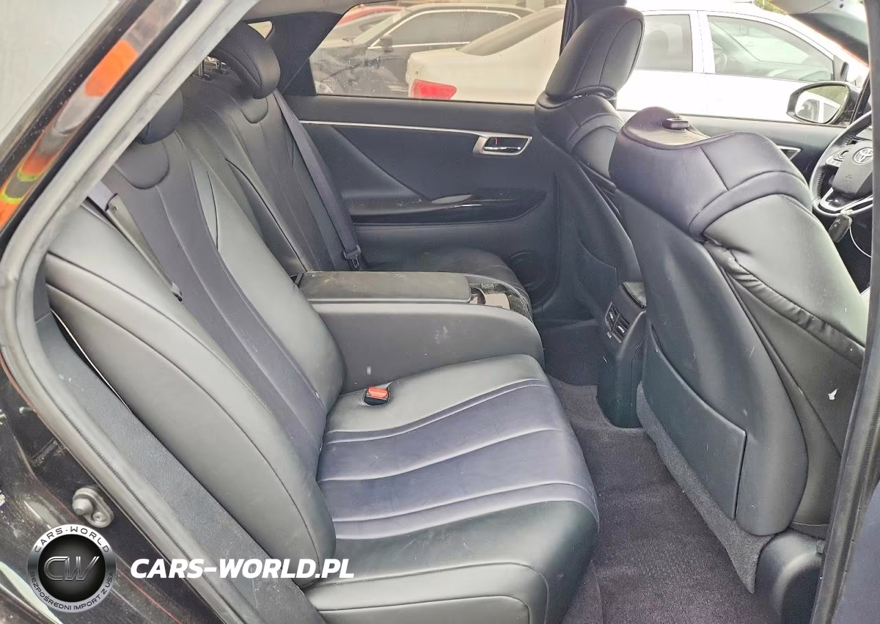 2018 Toyota Mirai Base VIN:JTDBVRBD4JA005096 - 10