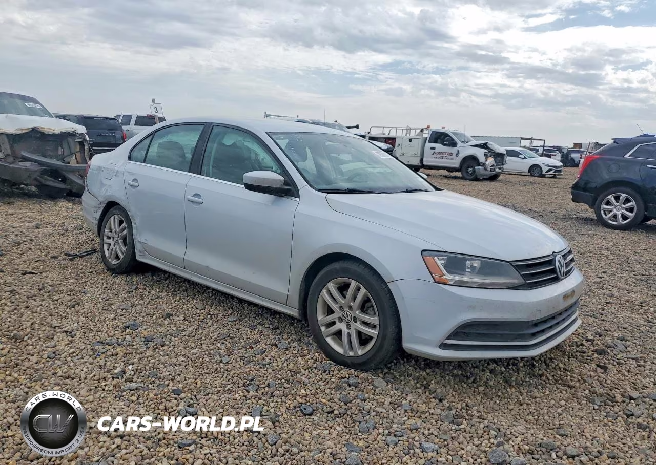 2017 Volkswagen Jetta S VIN:3VW2B7AJ2HM320803 - 4