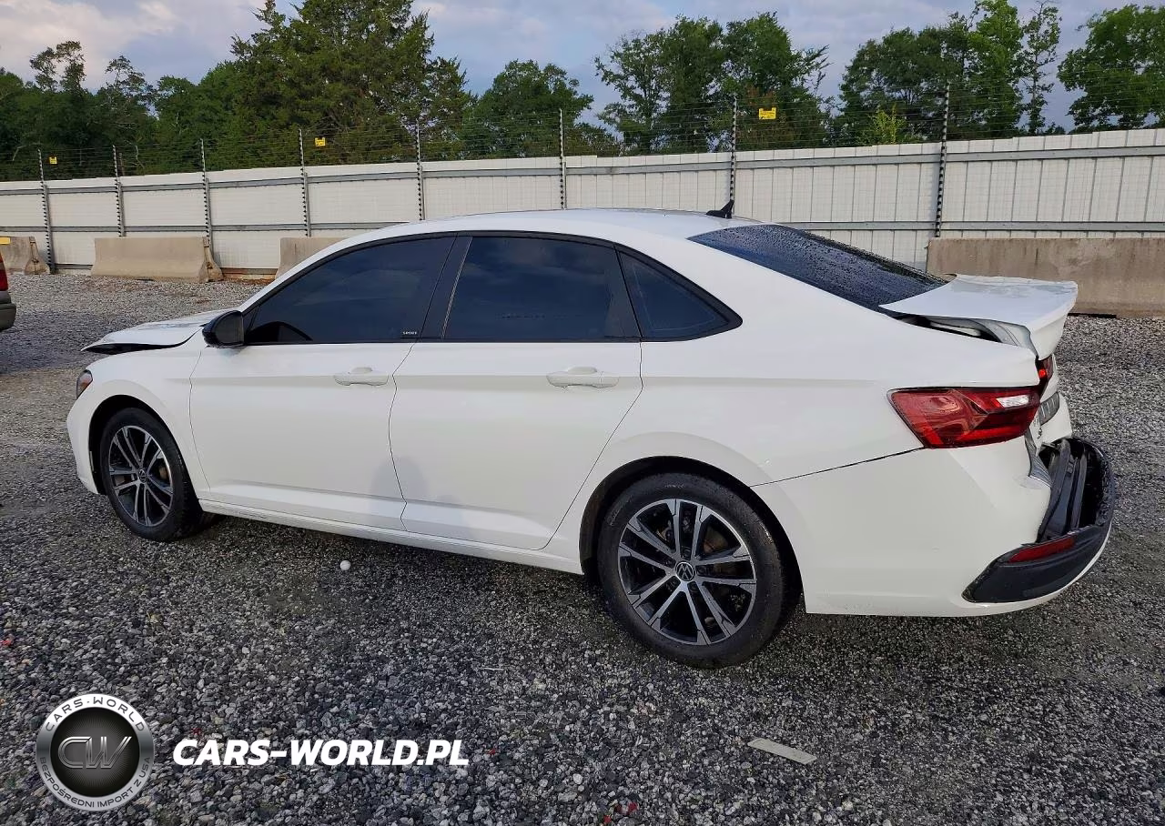 2024 Volkswagen Jetta Sport VIN:3VWBM7BUXRM078993 - 2