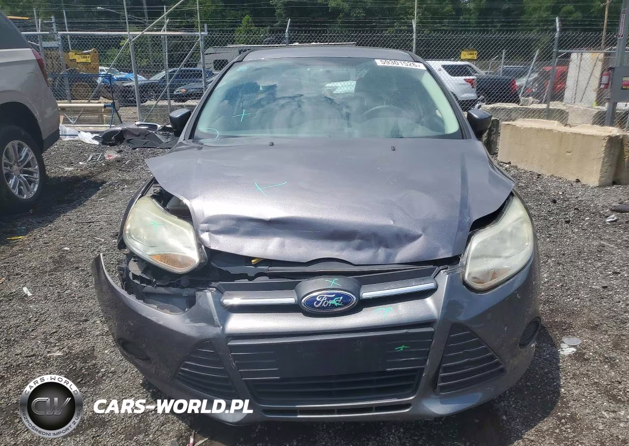 2014 Ford Focus Se VIN:1FADP3K25EL166149 - 5