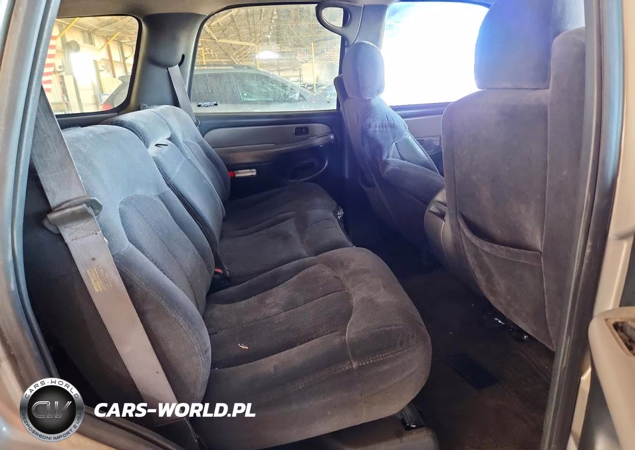 2002 Chevrolet Tahoe C1500 VIN:1GNEC13Z92R227044 - 11