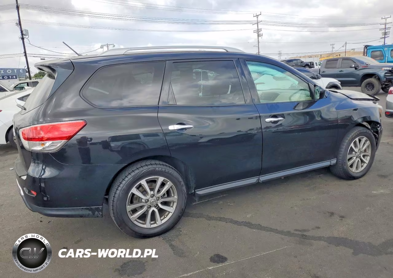 2015 Nissan Pathfinder S VIN:5N1AR2MN3FC645062 - 3
