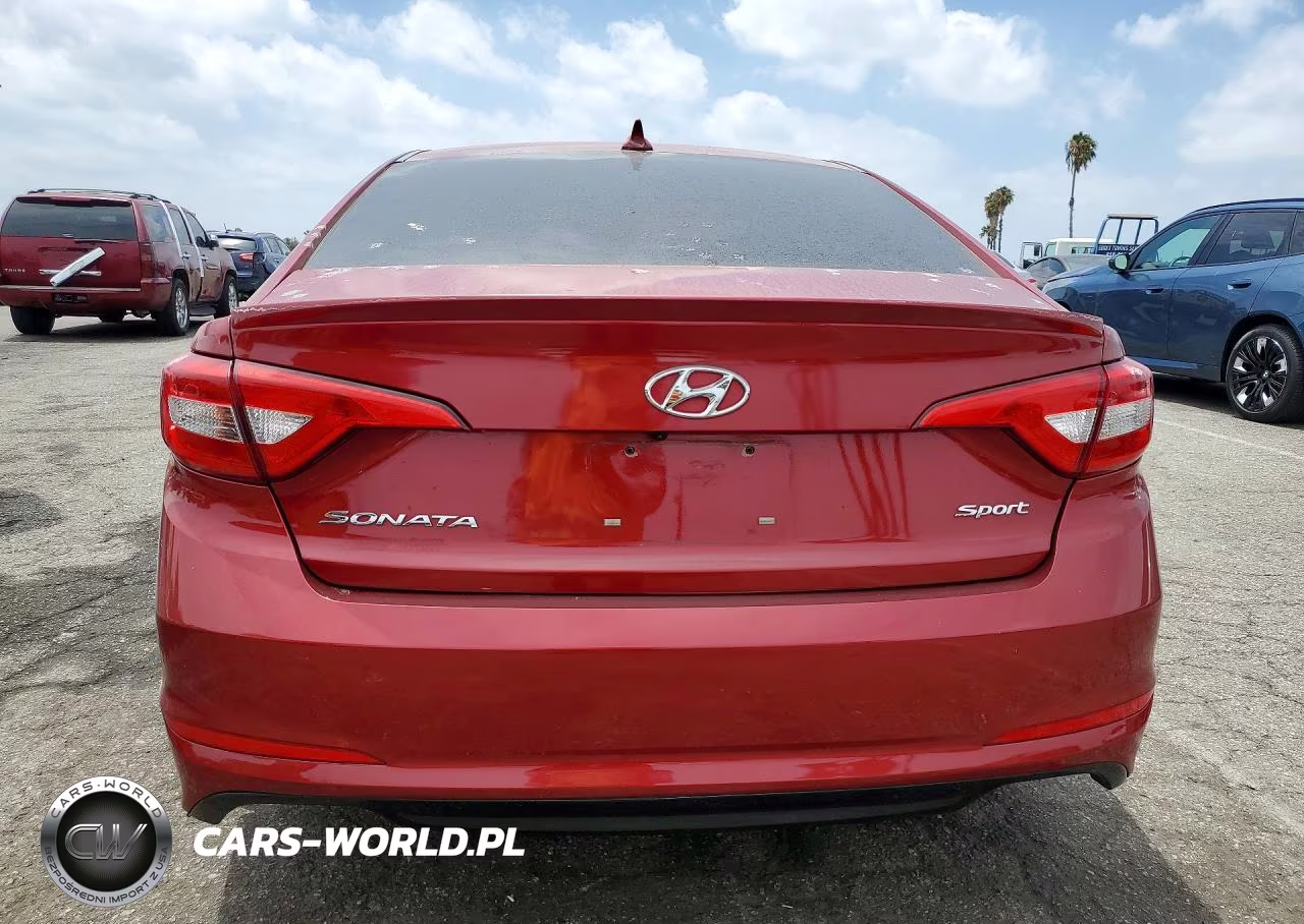 2015 Hyundai Sonata Sport VIN:5NPE34AF0FH100070 - 6