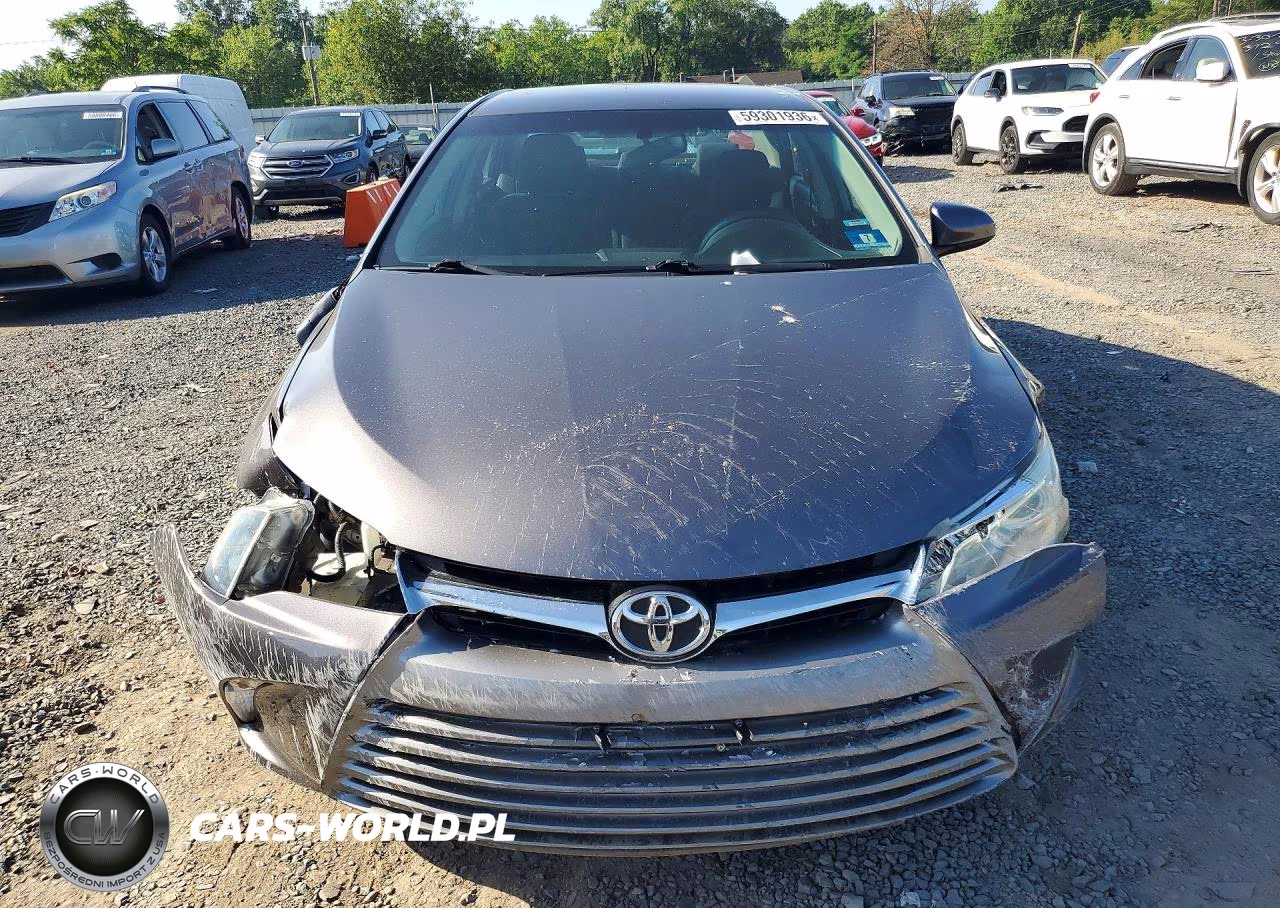 2016 Toyota Camry Le VIN:4T4BF1FK9GR564191 - 5