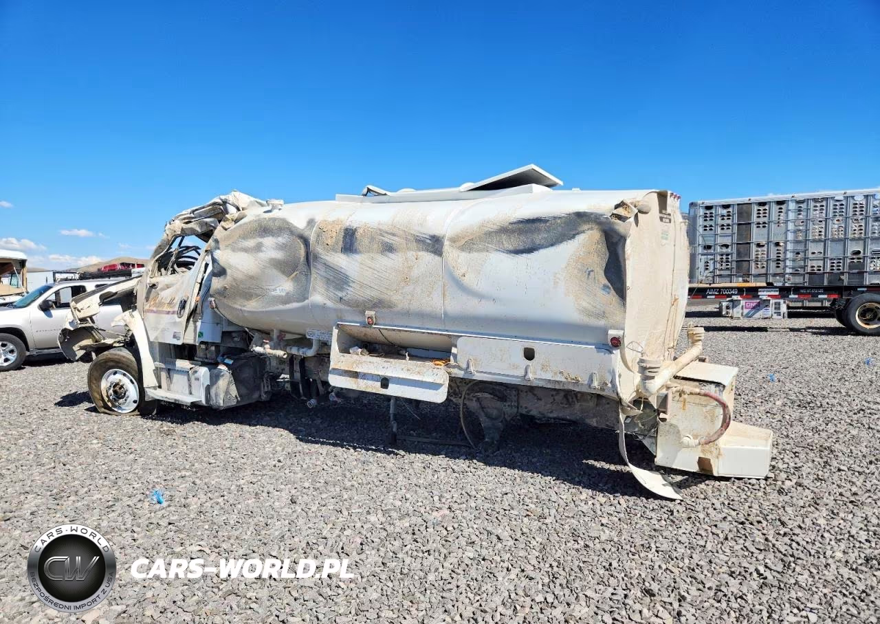 2026 Freightliner Business Class M2 Water Truck VIN:3ALHCYFE6TDWG3452 - 3