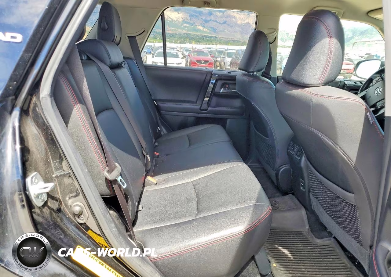 2019 Toyota 4Runner Trd Off-Road Premium VIN:JTEBU5JR6K5650105 - 10