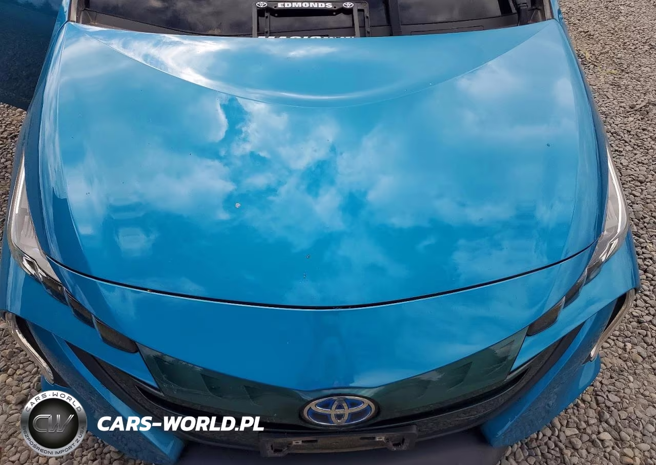 2018 Toyota Prius Prime Premium VIN:JTDKARFP8J3077018 - 11