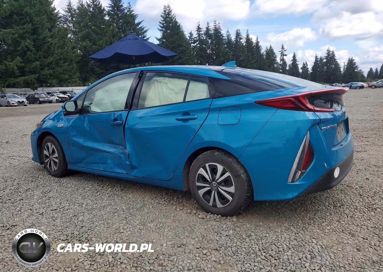2018 Toyota Prius Prime Premium VIN:JTDKARFP8J3077018 - 2