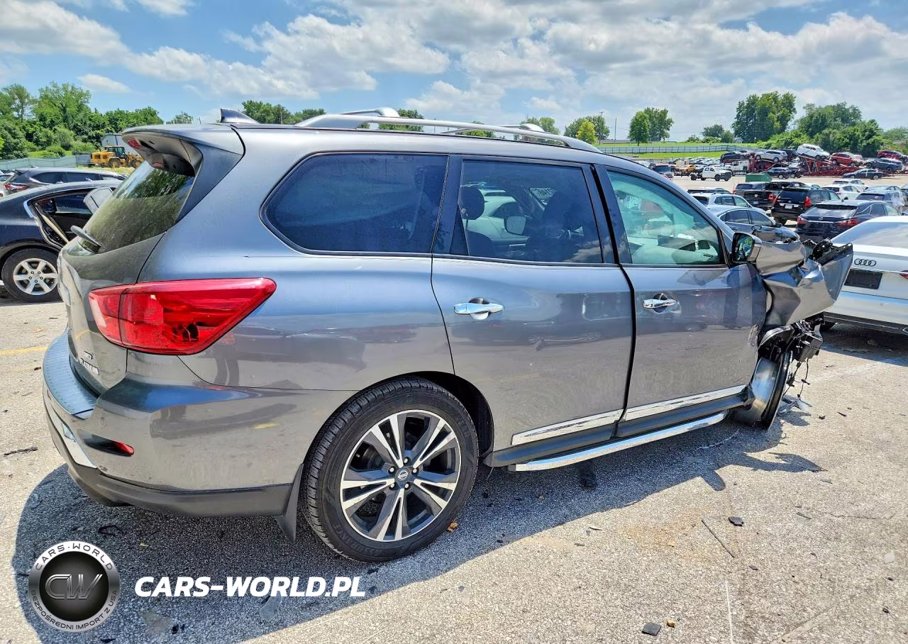 2020 Nissan Pathfinder Platinum VIN:5N1DR2DM5LC640848 - 3