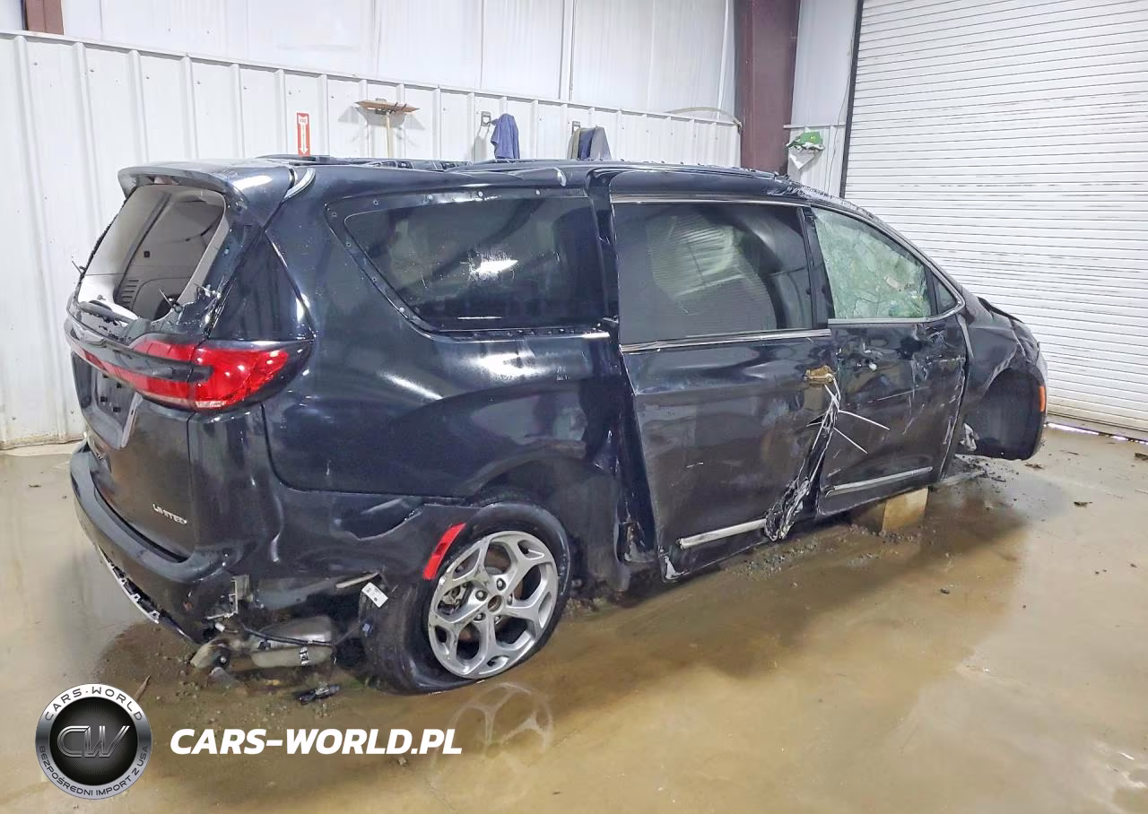 2023 Chrysler Pacifica Limited VIN:2C4RC1GG8PR559965 - 3