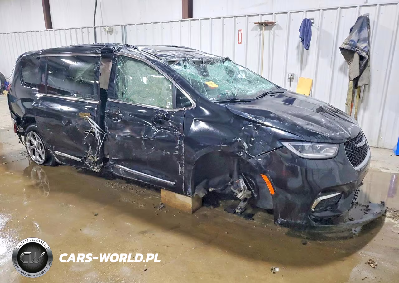 2023 Chrysler Pacifica Limited VIN:2C4RC1GG8PR559965 - 4