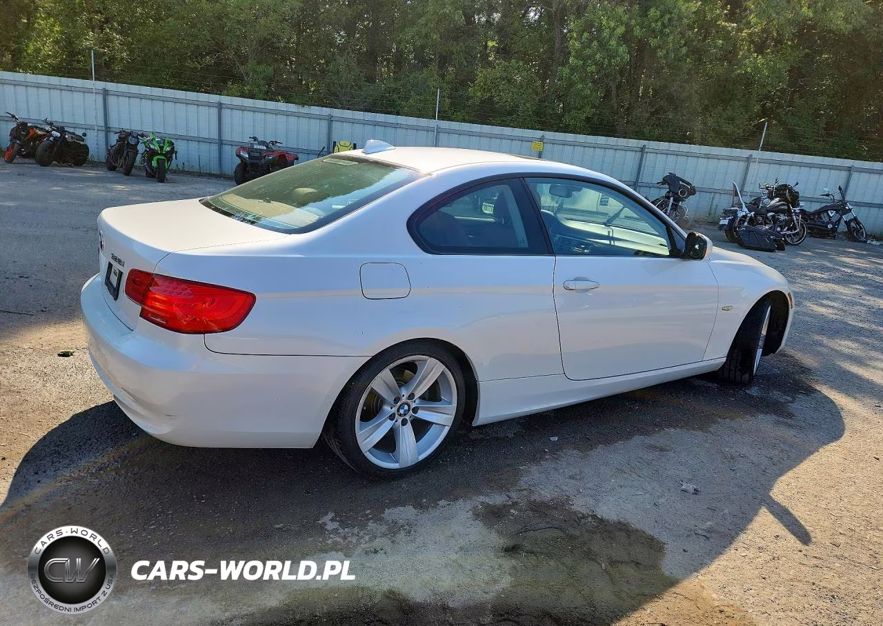 2011 BMW 328 I VIN:WBAKE3C52BE558003 - 3