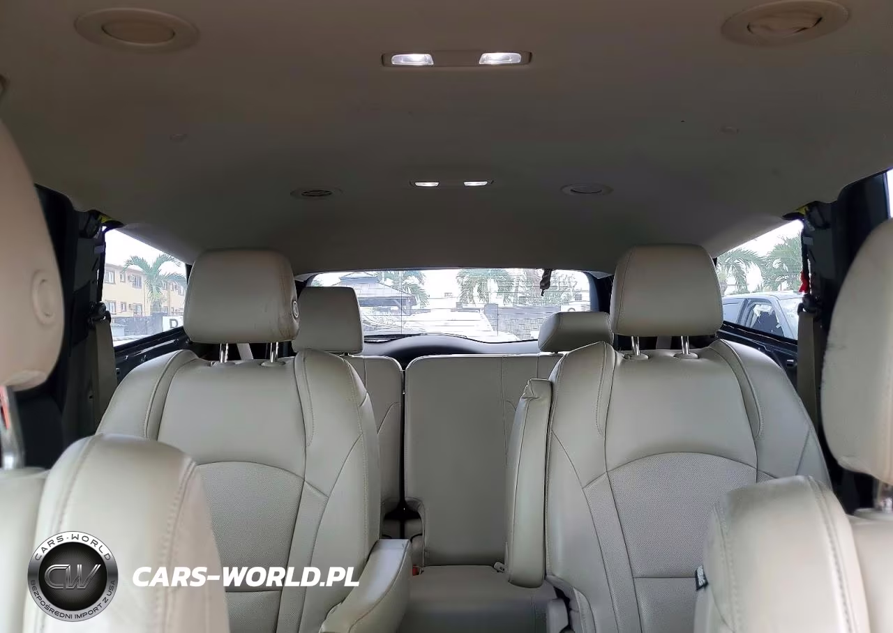 2018 Buick Enclave Essence VIN:5GAERBKW5JJ138560 - 10