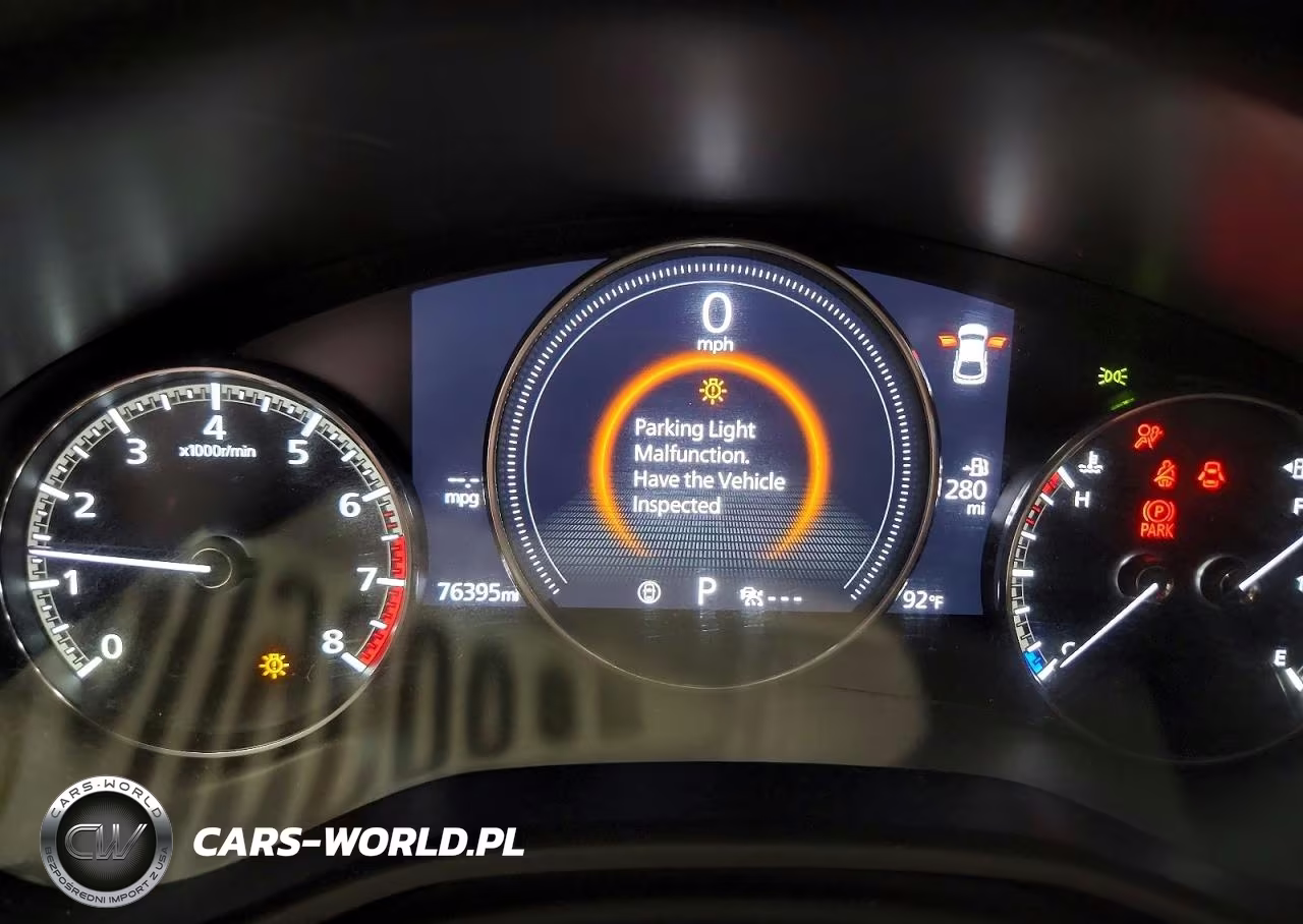 2019 Mazda 3 Preferred Plus VIN:JM1BPALM0K1117552 - 9