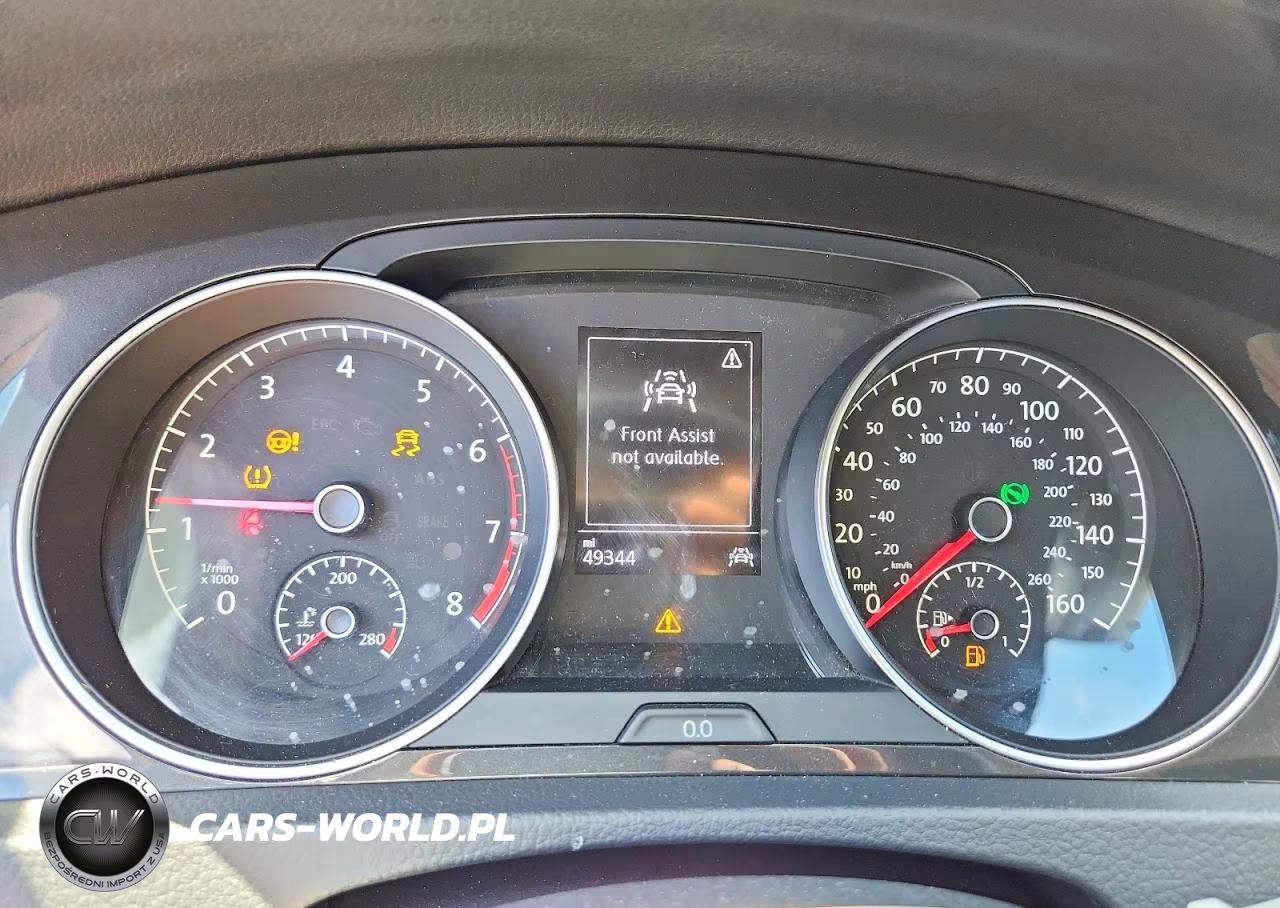 2018 Volkswagen Golf Sportwagen S VIN:3VWD17AU1JM767179 - 9