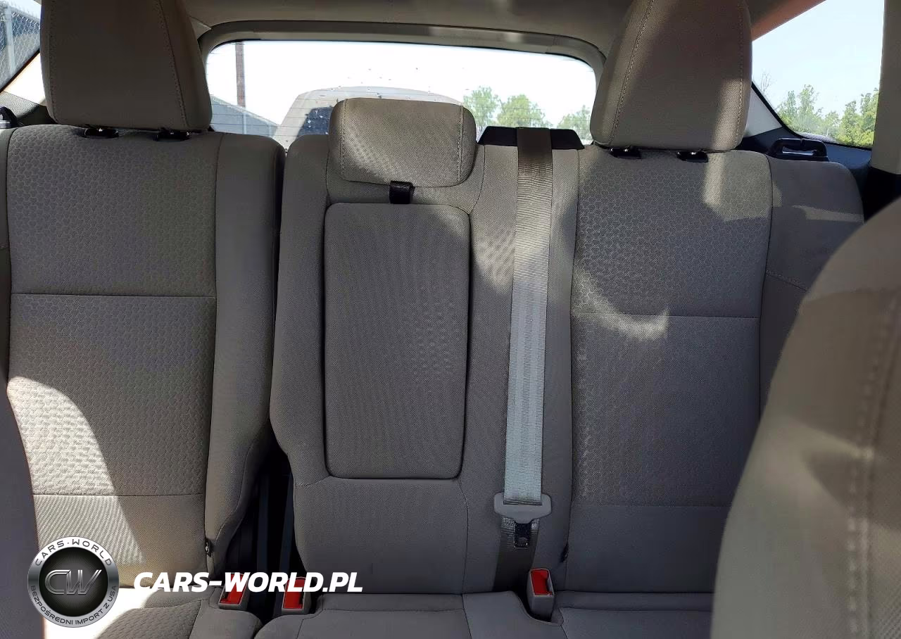 2018 Ford Escape Se VIN:1FMCU9GDXJUC38362 - 10