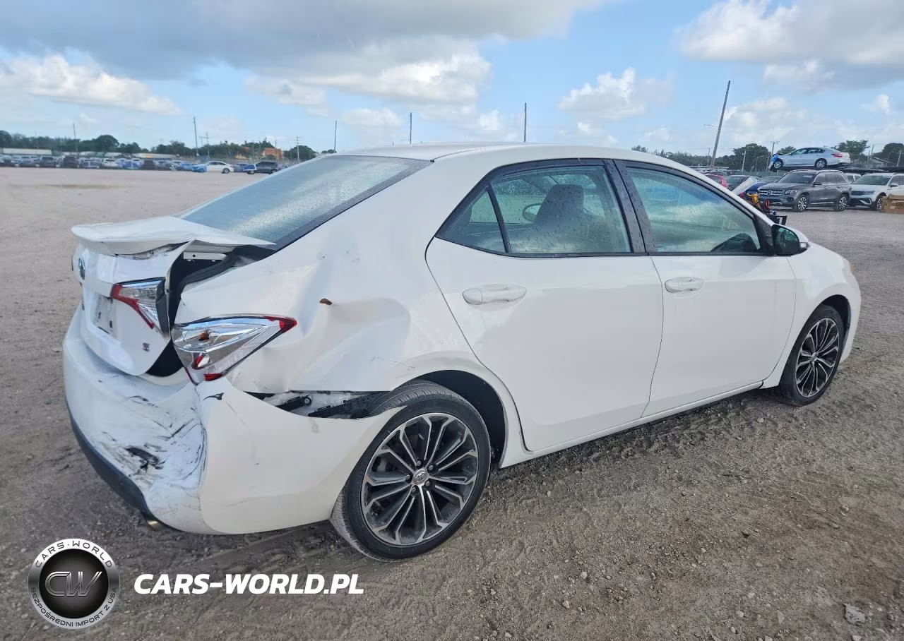 2016 Toyota Corolla S Plus VIN:2T1BURHE9GC574808 - 3