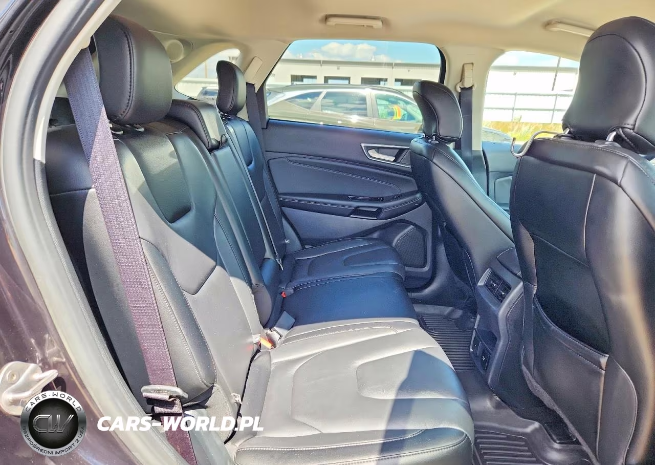 2019 Ford Edge Titanium VIN:2FMPK4K9XKBC02837 - 11