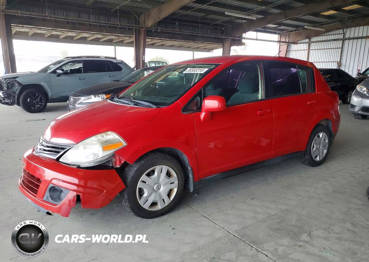 2011 Nissan Versa 1.8 S