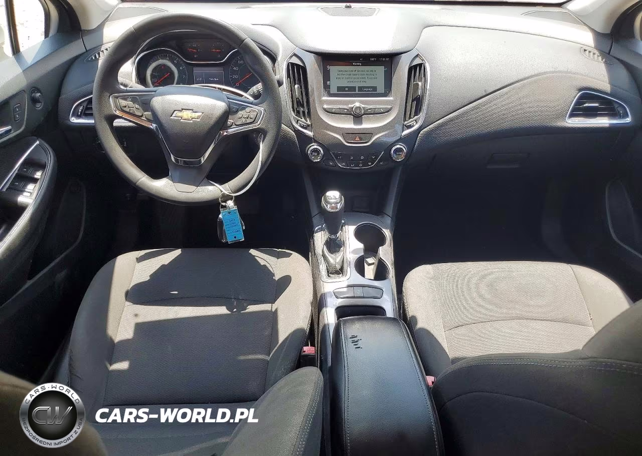 2017 Chevrolet Cruze Lt Auto VIN:1G1BE5SM2H7279373 - 8