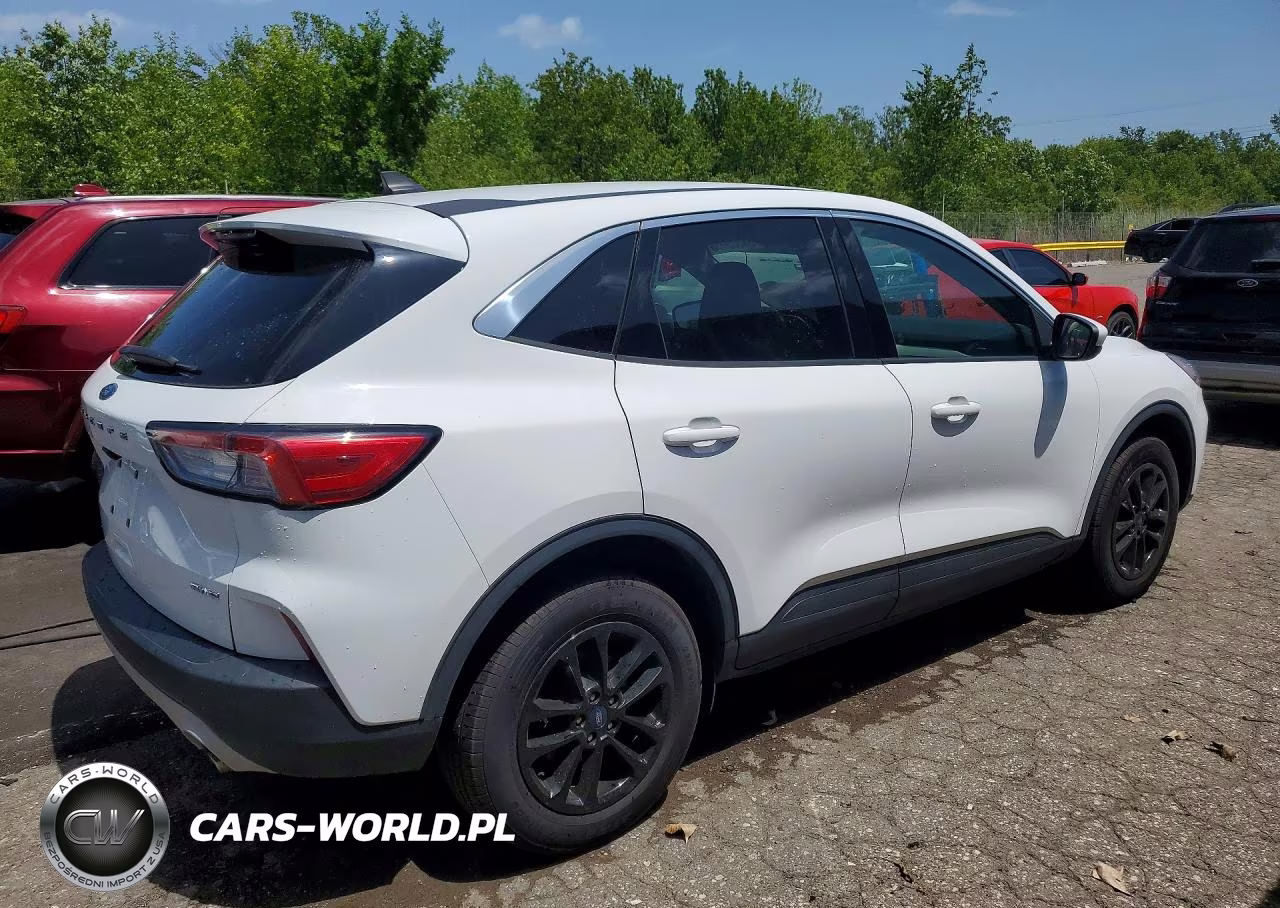 2020 Ford Escape Se VIN:1FMCU9G66LUC66924 - 3