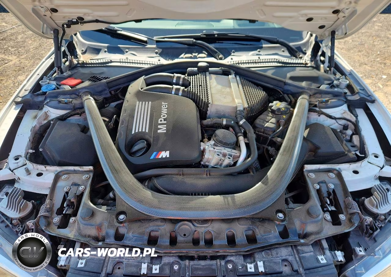 2018 BMW M4 VIN:WBS4Z9C50JED31227 - 11